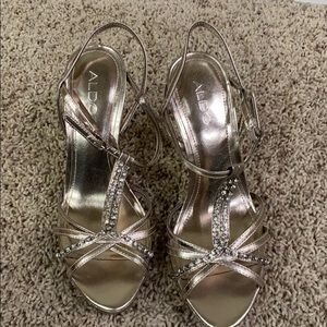 Aldo gold heels
